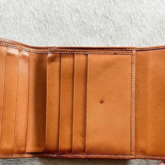 Pre-owned Authentic Celine Bi-fold Wallet - Picture 11 of 13